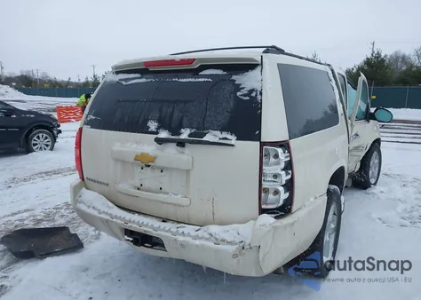 2013 Chevrolet Suburban 1500 Ltz from USA, damaged, VIN 1GNSKKE71DR351562